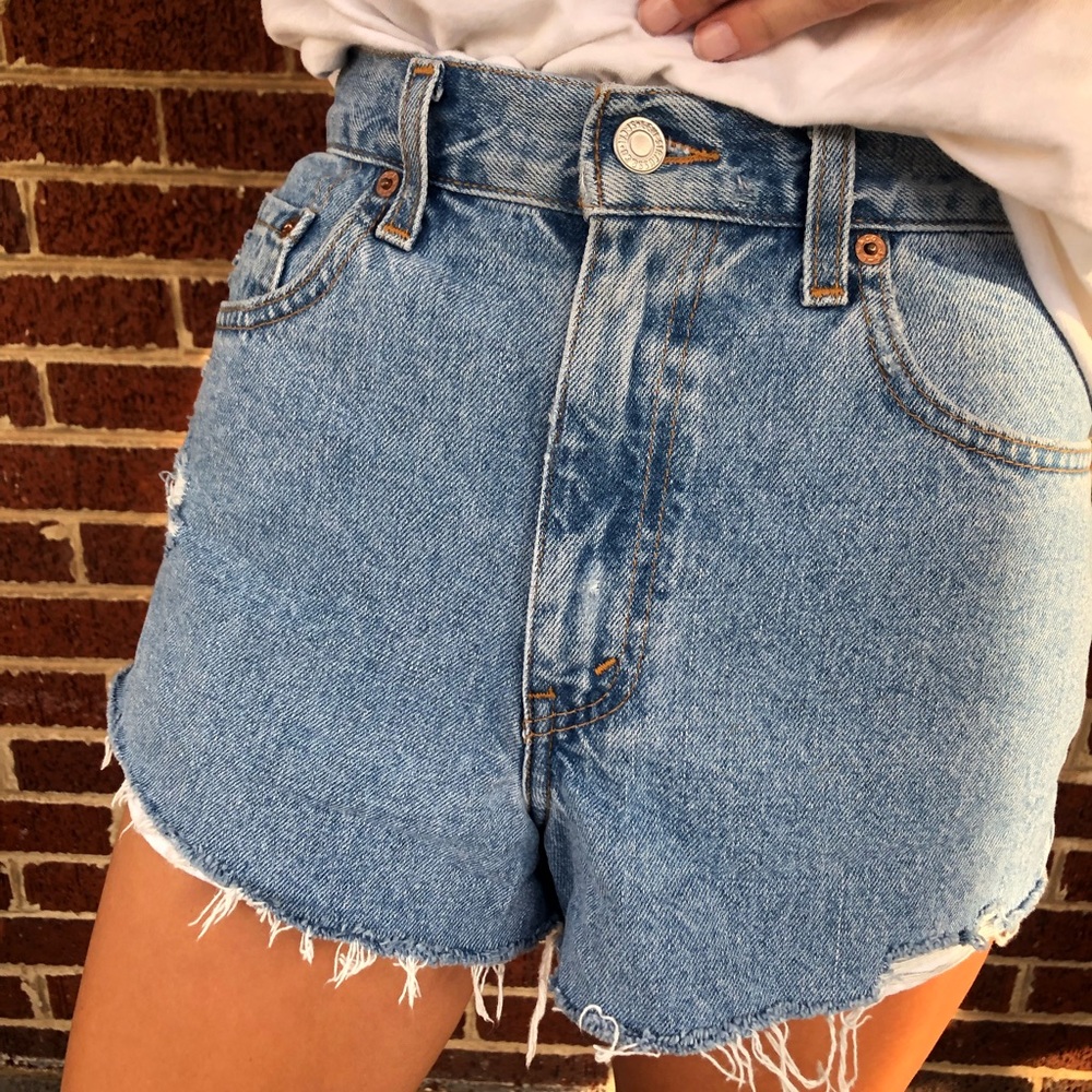 High Rise Denim Red Tab Levi’s Shorts